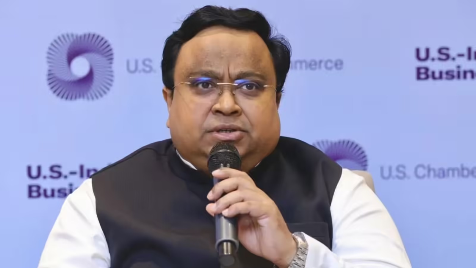 ପଦ ଛାଡ଼ିଲେ ସାଂସଦ ସସ୍ମିତ ପାତ୍ର