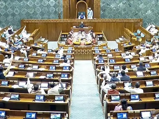 "ମହିଳାଙ୍କୁ ୩୩% ସଂରକ୍ଷଣ: ଶକ୍ତିକରଣ ନା  ରାଜନୀତିକ ମାଷ୍ଟରଷ୍ଟ୍ରୋକ?"